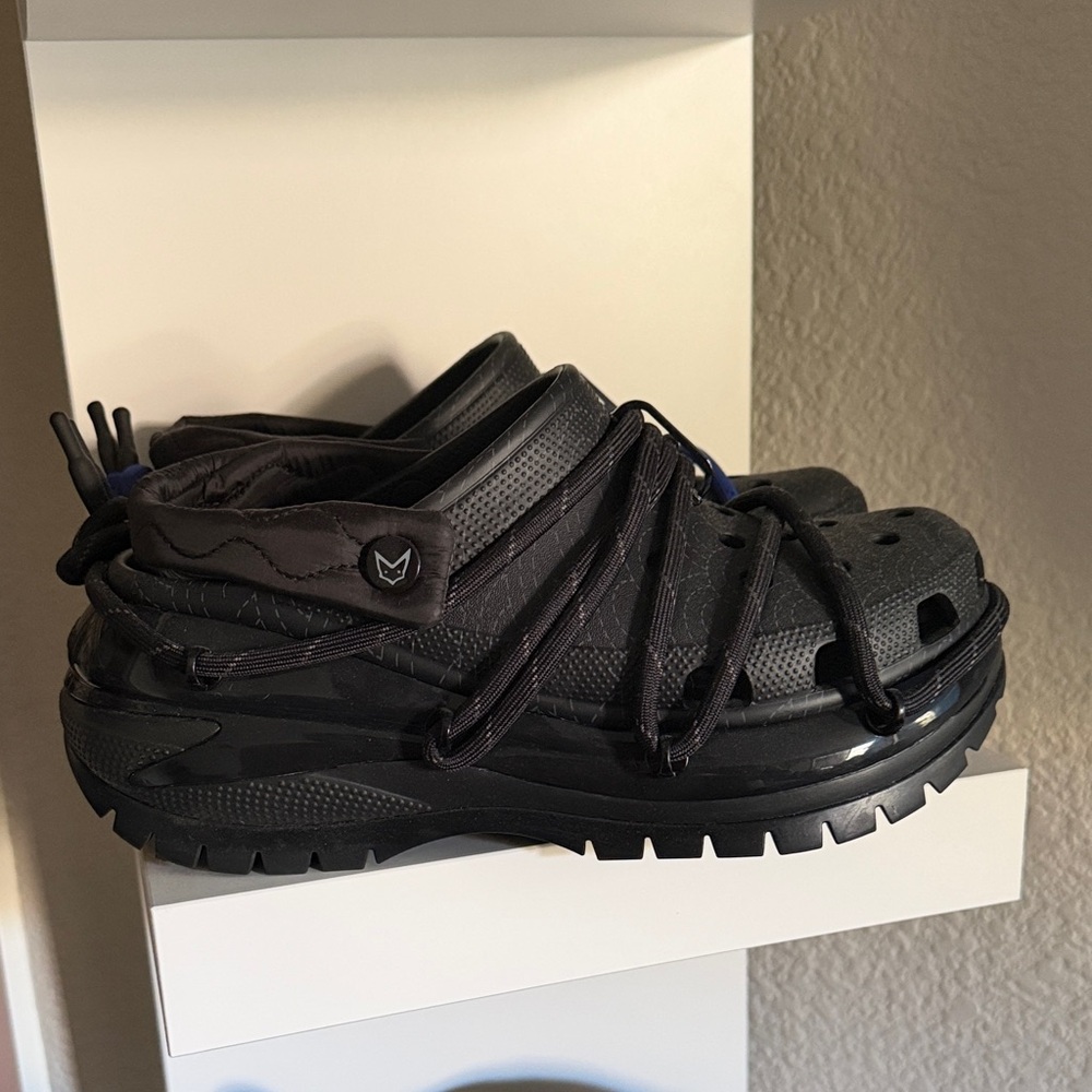 Rauw Alejandro Crocs Mega Crush Clog Black